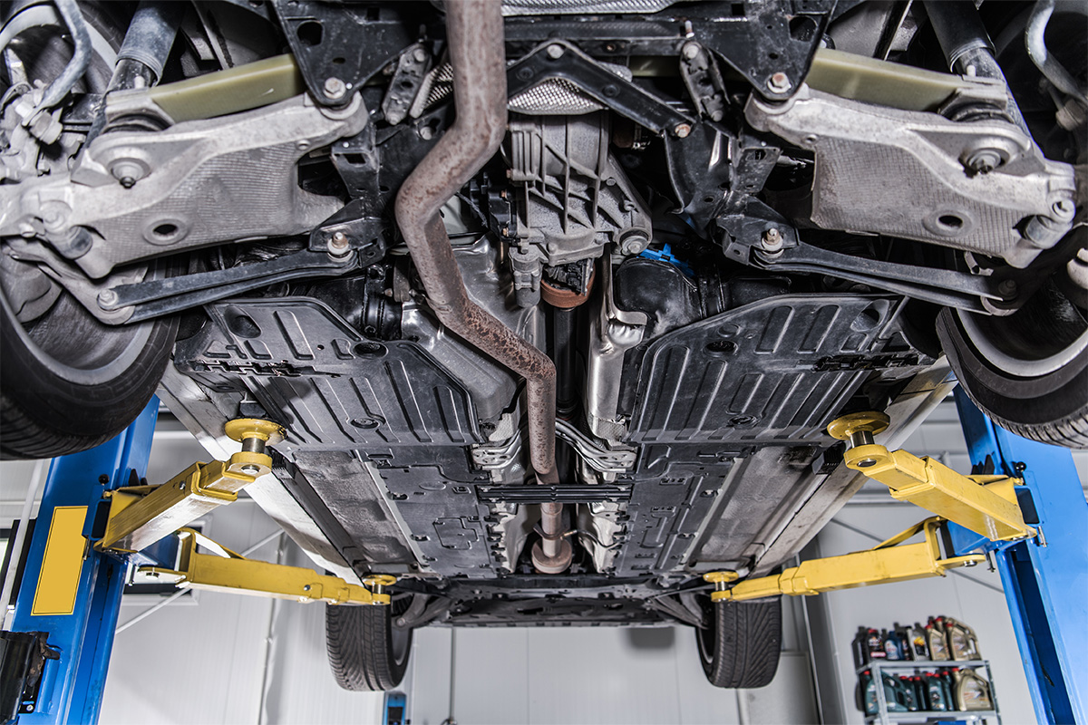 Gries-Lackierungen-Landau-Lackiererei-auto-unterbodenschutz-ansicht1